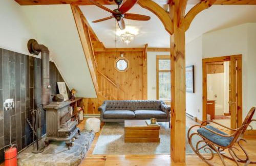 Hawley Casa | Secluded Family Getaway with On-Site Creek in Hawley