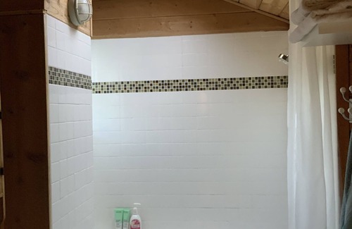 Freestone Casa | Secluded Farmstay