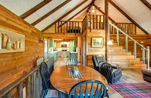 Garden Valley Cabina | Secluded Garden Valley Cabin w/ Deck & Views!