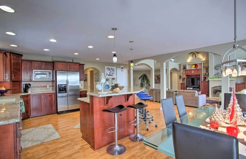 Post Falls Casa | Secluded Home w/ Pool ~ 14 Mi to Coeur d'Alene!