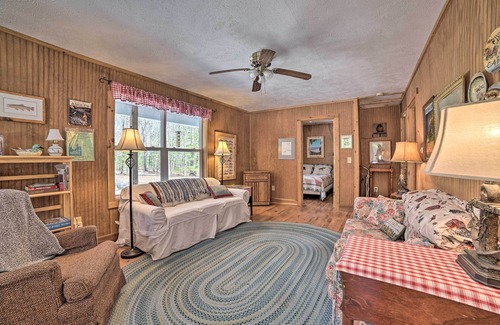Indian River Cabina | Secluded Indian River Retreat w/ Fire Pit!