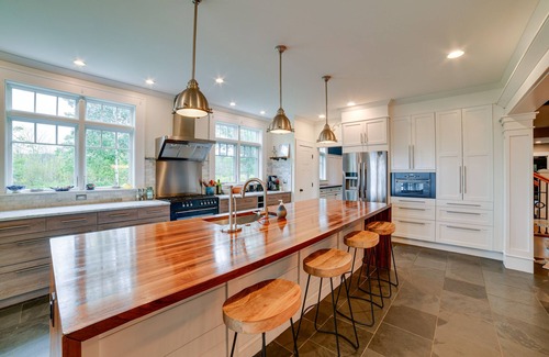 Ithaca Casa | Secluded Ithaca Home w/ Hot Tub ~ 5 Mi to Cornell!