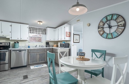 Pikeville Casa | Secluded Lakefront Retreat: Fishing/Kayak/Paddleboard/Pets are Welcome