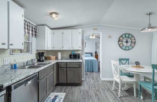 Pikeville Casa | Secluded Lakefront Retreat: Fishing/Kayak/Paddleboard/Pets are Welcome