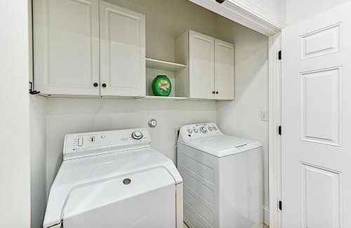 Willard Casa | Secluded Lodge 8acres Hot Tub, Pingpong pedalboat!