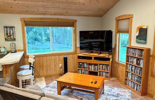 Gleed Apartamento | Cozy secluded loft @ 2nd Chance Ranch, every amenity, gateway to the adventure