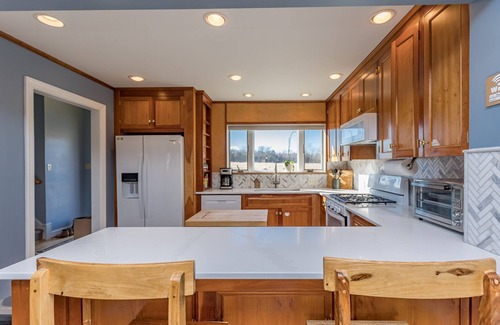 Stanley Casa | Secluded, Luray Home w/ Panoramic Mountain Views: Fire pit, Hot Tub, Game Room!