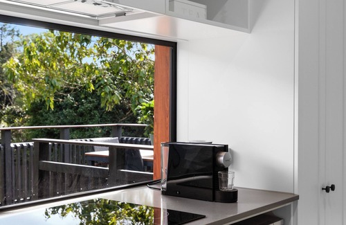 Springbrook Casa | Secluded Luxury 2BR Rainforest Retreat Free Wi-Fi