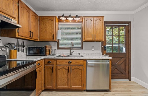 Candler Casa | Secluded mountain getaway near Blue Ridge Parkway