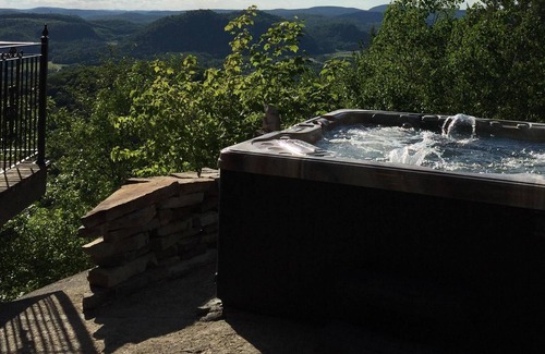 La Conception Casa | Chalet en la cima de la montaña con vistas infinitas y el SPA HOT TUB MÁS ALTO en los Laurentides