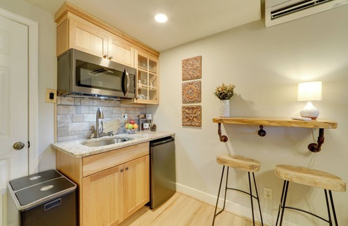 Mars Hill Cabina | Secluded Mtn-View Retreat in Mars Hill