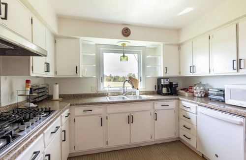 Brule Casa | Secluded Northwoods Cabin: Pet-Friendly