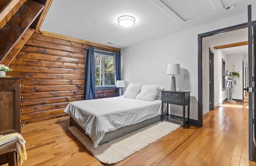 Charlotte Cabina | Secluded, private Cabin located close to Downtown Charlotte