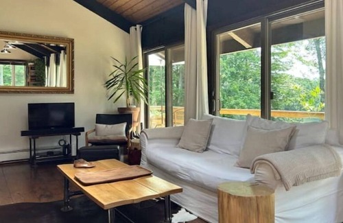 Roscoe Casa | Secluded Private Lake House