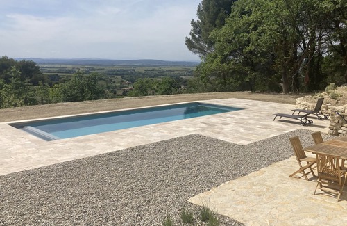 Sablet Casa | Provencal Home with pool and stunning views