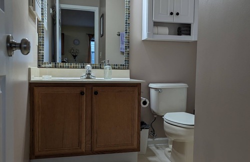 Surfside Beach Condominio | Secluded, Quiet-Nature/Forest Views and Only 15 Minutes to Beach!