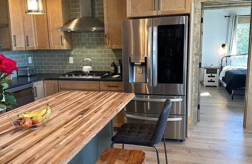 Jefferson Cabina | Rocky Mountain 4 bedroom Cabin with Hot Tub, Incredible Views, and Game Room