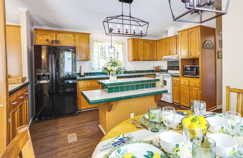 Normangee Casa | Secluded Rural Home in Normangee!