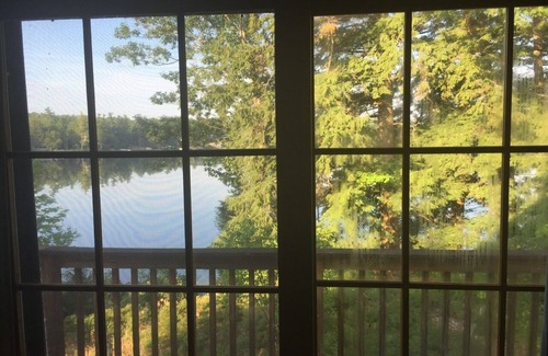 Rindge Casa | Secluded, Stunning Lakefront Home