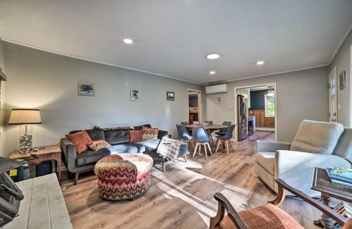 Suttons Bay Casa | Secluded Suttons Bay Retreat with Fire Pit!