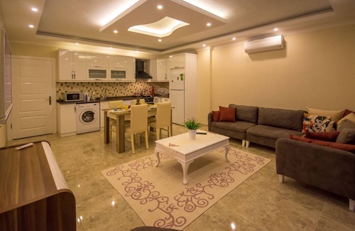 Islamlar Villa | Apartada villa de luna de miel de dos habitaciones con gran piscina semicircular y jacuzzi