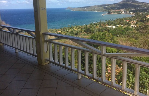 St. Patrick Villa | ¡Nuevo listado! ¡Vista impresionante! Villa aislada en la pintoresca costa norte