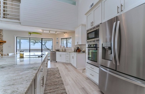 Magnolia Bluffs Casa | Secluded Waterfront Bay Home!
