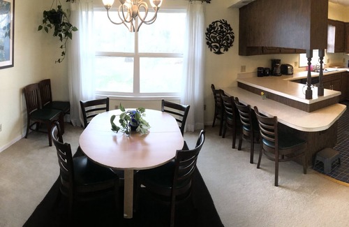 Carbondale Casa | Secluded Wine Trail Getaway with Theater Room