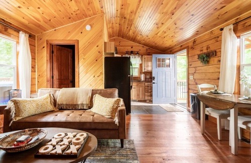 Carbon Hill Cabina | One Mile Lodge -Cabaña-Baño Privado