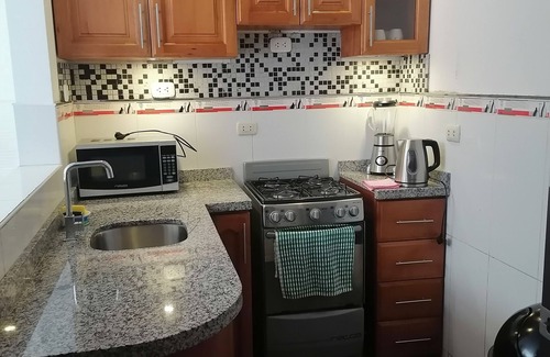 San Juan de Miraflores Apartamento | Second floor Aprt in a safe area of Surco 20 min drive to Park Kennedy