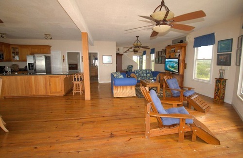 Bay Islands Casa | Second Wind - Ocean Front - 2 Bedroom