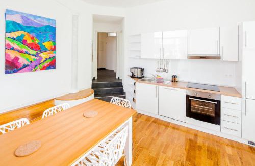 Innenstadt Apartamento | SecondHome Stuttgart - Very nice apartment near historic city centre at Blumenstr 58 in Esslingen am Neckar - W2