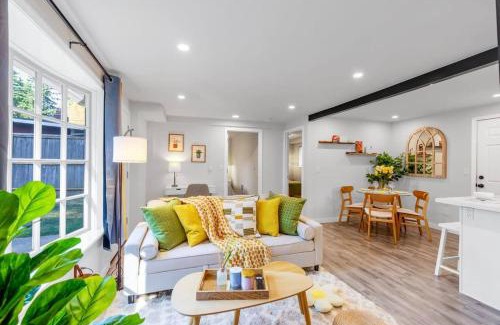 Hillwood Casa | Secret & Cozy Renovated Cottage Near Costco I99