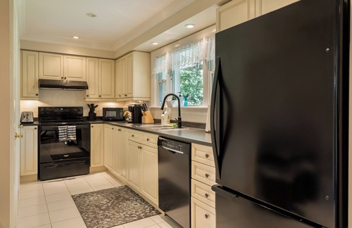 Historic Old Town Casa | Secret Garden Cottage en Old Town Niagara-on-the-Lake