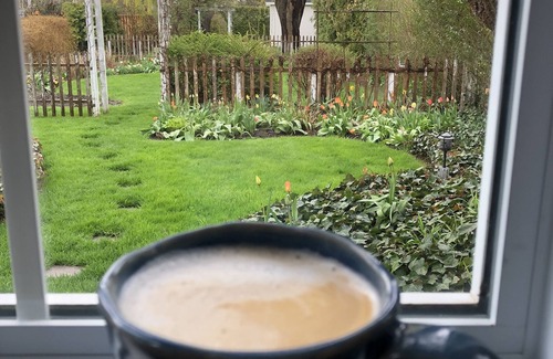 Historic Old Town Casa | Secret Garden Cottage en Old Town Niagara-on-the-Lake