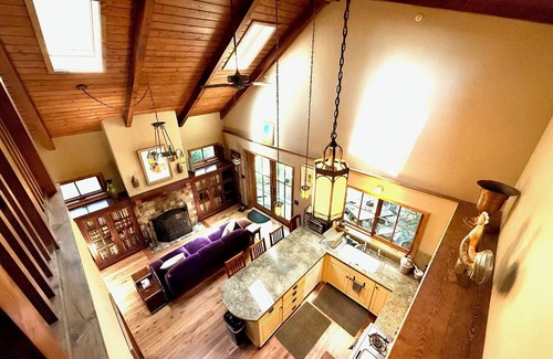 Forestville Casa | Secret Garden: 1BR Oasis, Dog Friendly