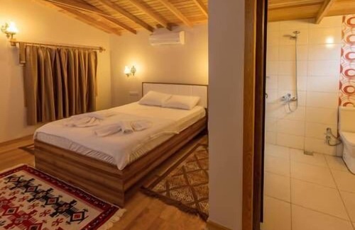 Cirali Casa | Secret Garden Bungalows Hotel
