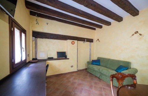 Santa Croce Apartamento | Secret Garden - comfortable and central