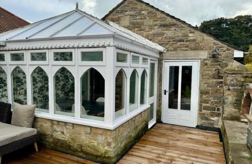 Leyburn Casa | Secret Garden Estate - Leyburn