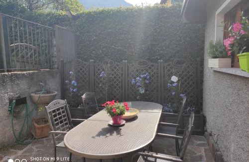 Mandello del Lario Apartamento | Secret Garden Mandello