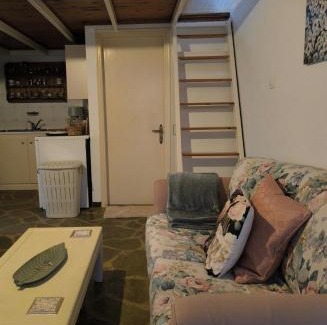 Saronikos Apartamento | Secret Garden Petite Home Lagonissi Attiki