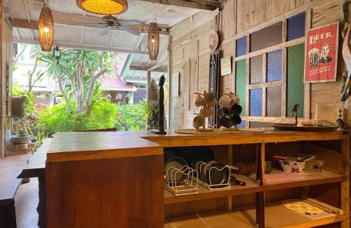 Bukit Casa | Secret Wooden Cabin - Lilac Suite