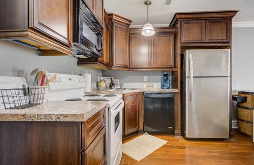 Jeffersonville Apartamento | Secretariat Triple Crown Suite!