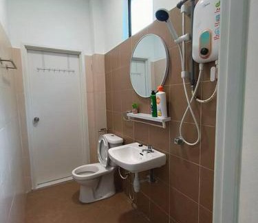 Malacca City Casa | SecreteGarden627 3 storey 5r4b PartyHome 12-20pax