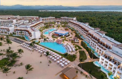 Miches Complejo | Secrets Playa Esmeralda Resort & Spa - All Inclusive