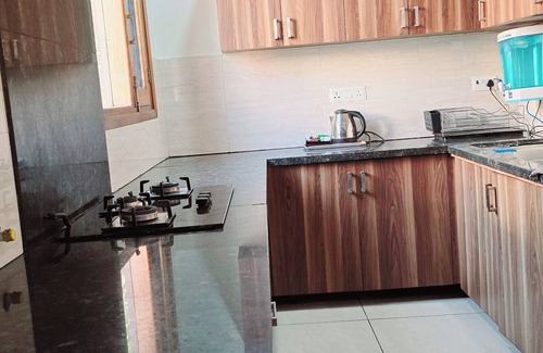 Sector 35 Apartamento | Sector 35 c is centerally located in Chandigarh also known heart of the city.