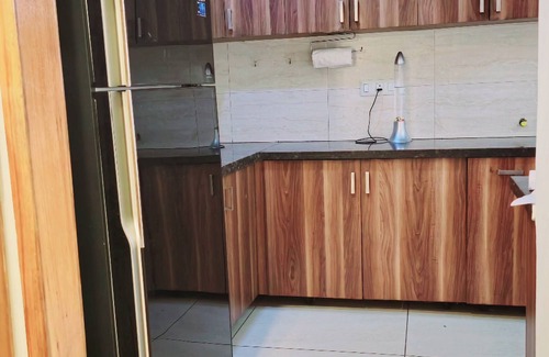 Sector 35 Apartamento | Sector 35 c is centerally located in Chandigarh also known heart of the city.
