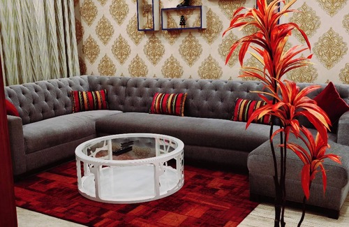 Sector 35 Apartamento | Sector 35 c is centerally located in Chandigarh also known heart of the city.