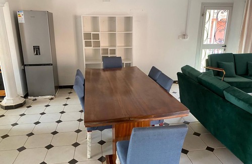 Yaounde Casa | Secure residence "the pride of the Peacock