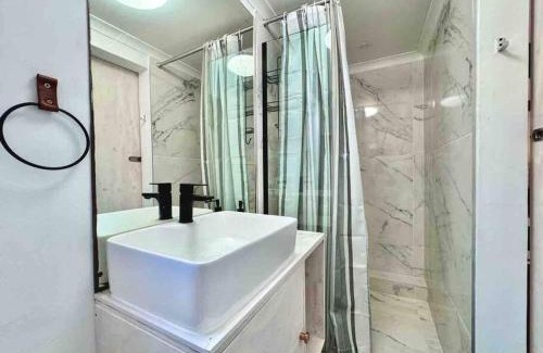 Walmer Apartamento | Secure Stylish Off Grid Flatlet